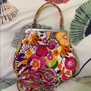 NEW CONDITION Vera Bradley mini frame crossbody